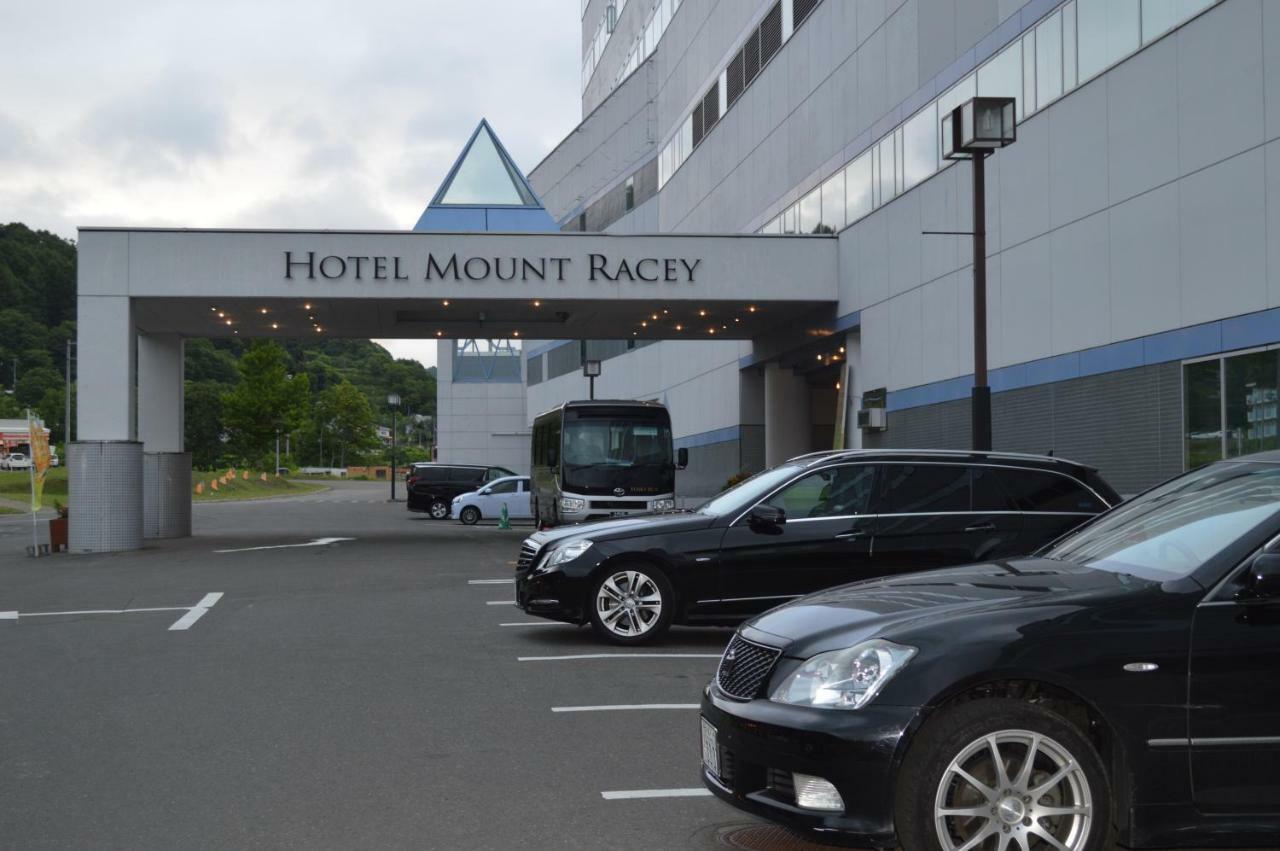 Hotel Mount Racey Yubari Exterior foto